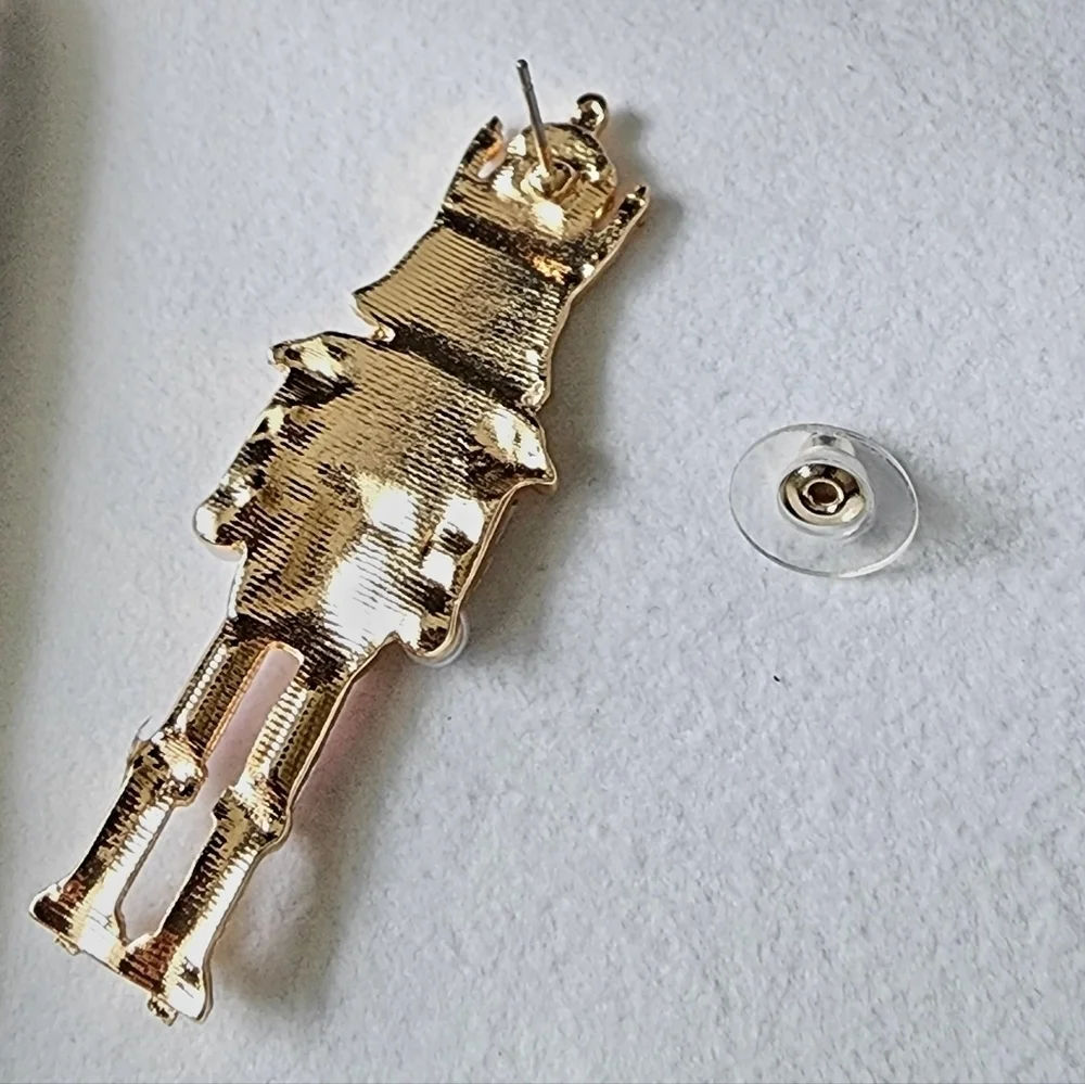 New Christmas nutcracker BaubleBar style stud earrings - Picture 3 of 4